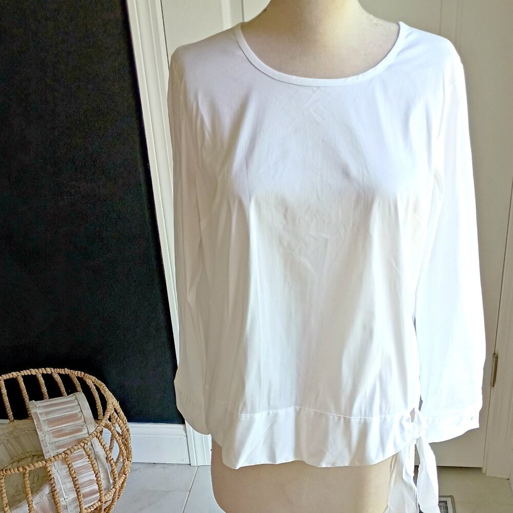 NEW! STRETCH WHITE SIDE TIE BLOUSE SZ L